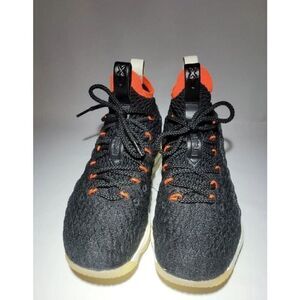 Nike Lebron XV 15 "Bright Crimson" Black 6Y